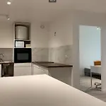 Newly Renovated Ready To Welcome You