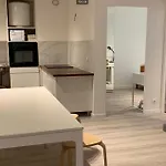 Newly Renovated Ready To Welcome You